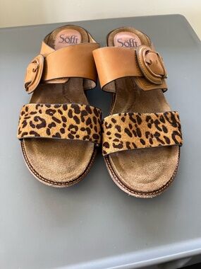 Söfft Leopard & Tan Leather Slide Sandals